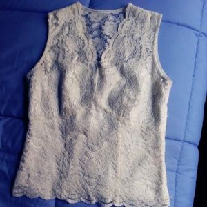 🌡Ann Taylor Cream Lace Top